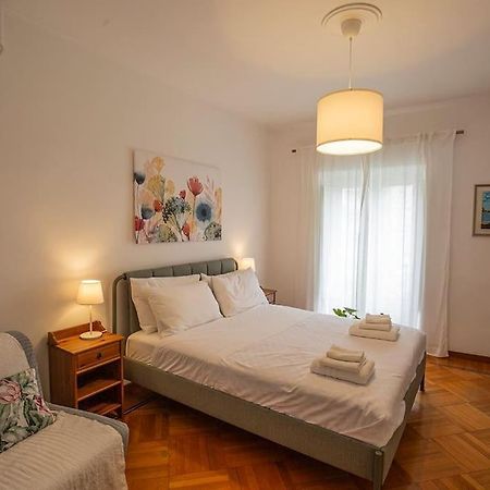 Dimora Al Colosseo, 2 Bedrooms 罗马 外观 照片