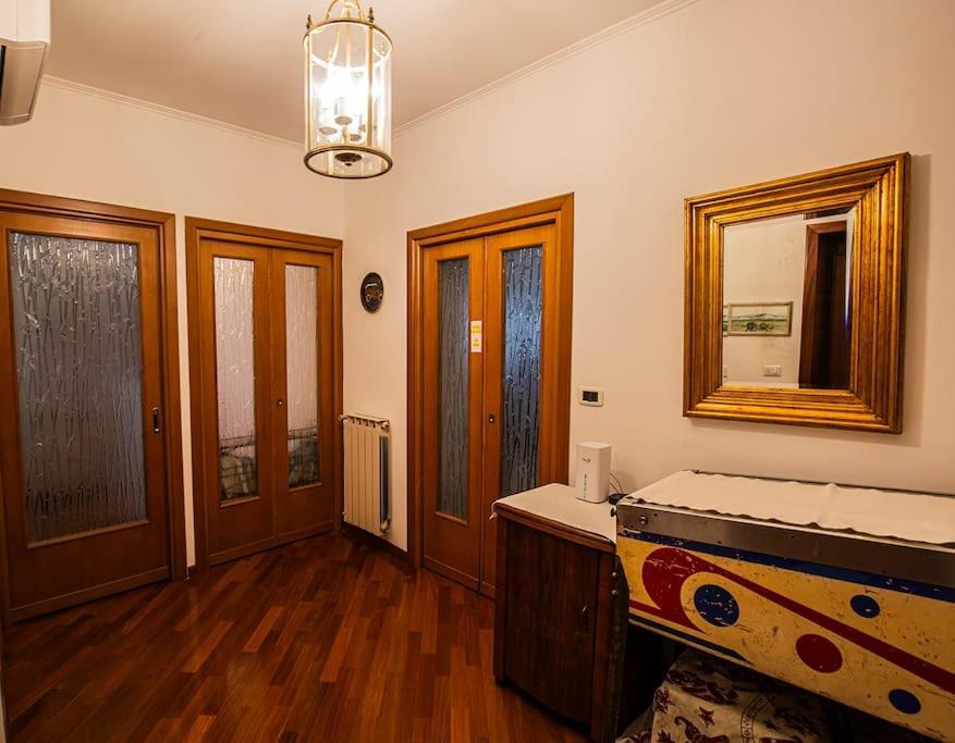 Dimora Al Colosseo, 2 Bedrooms 罗马 外观 照片